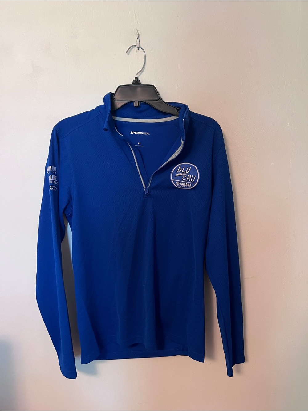 Blu Cru Yamaha Blue Quarter Zip Pullover Performance